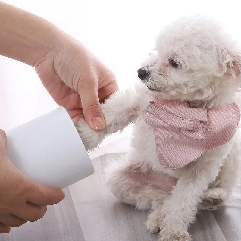 Portable Silicone Dog Paw Washer With 360° Soft Bristle Mud Remover Cup
