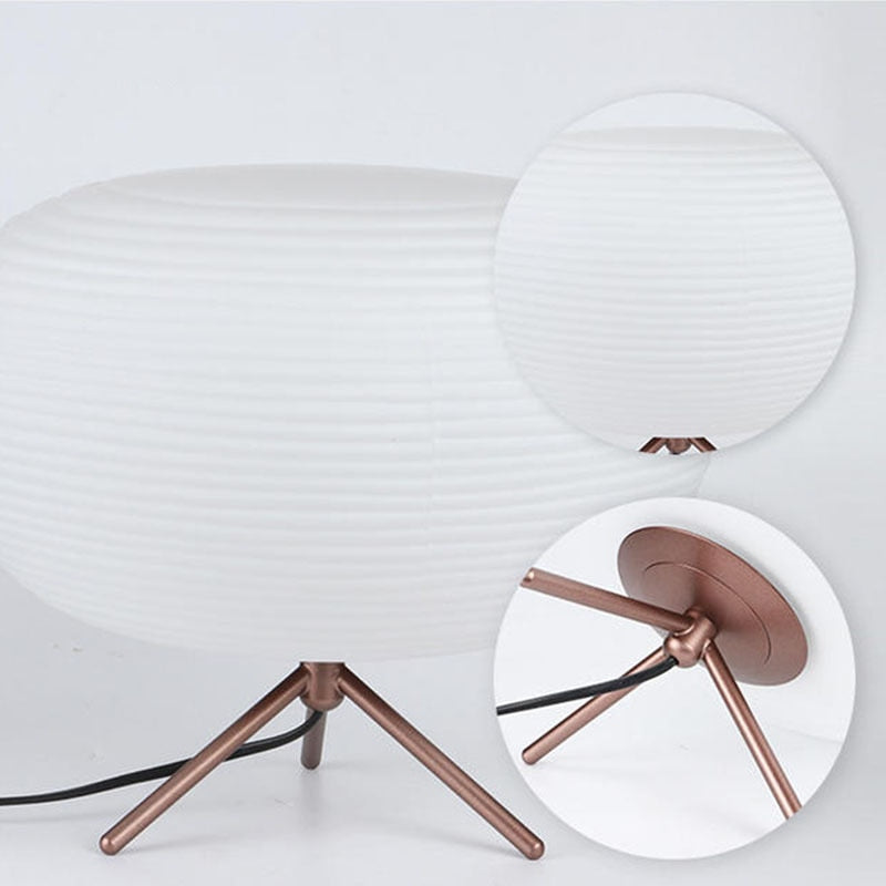 ZenGlow | Elegant Japanese-Inspired Hand-Blown Glass Table Lamp