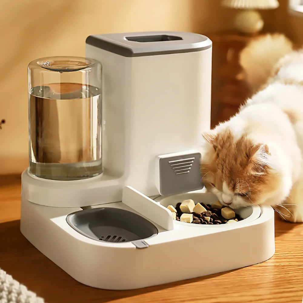 2-In-1 Gravity Cat Feeder With 7-Day Food Supply And Automatic Water Station