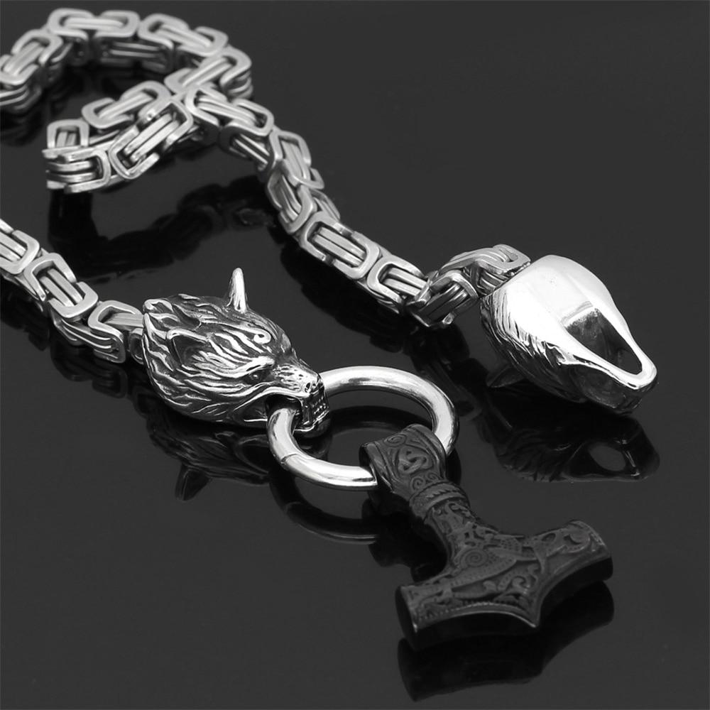 WolfSpirit | Durable Stainless Steel Double-Wolf Head Necklace for Men