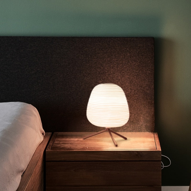 ZenGlow | Elegant Japanese-Inspired Hand-Blown Glass Table Lamp