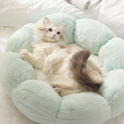 Deep Sleep Flower Shape Cat Bed With Soft Rabbit Fleece And Non-Slip Base
