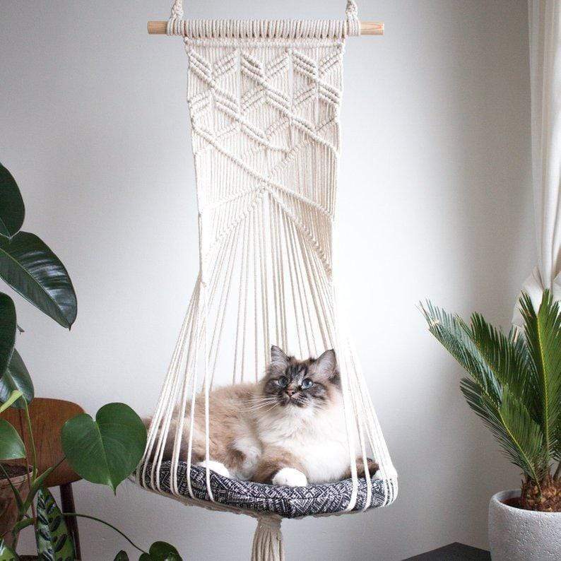 Macrame Wall Hanging Cat Bed – Handcrafted Cozy Cotton Rope Pet Hammock